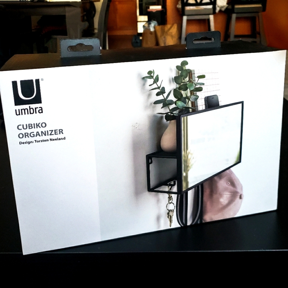 UMBRA Wall Organizer with Mirror | BLACK